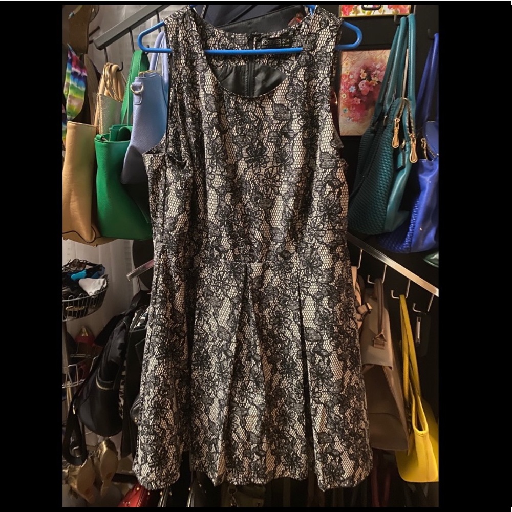 Floral lace printed cocktail dress